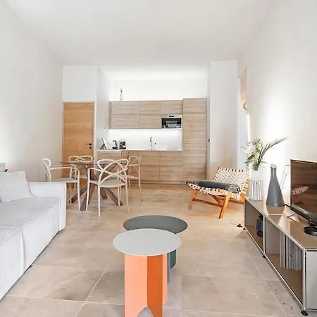 Luxueux Avec Terrase Sur La * グリモー